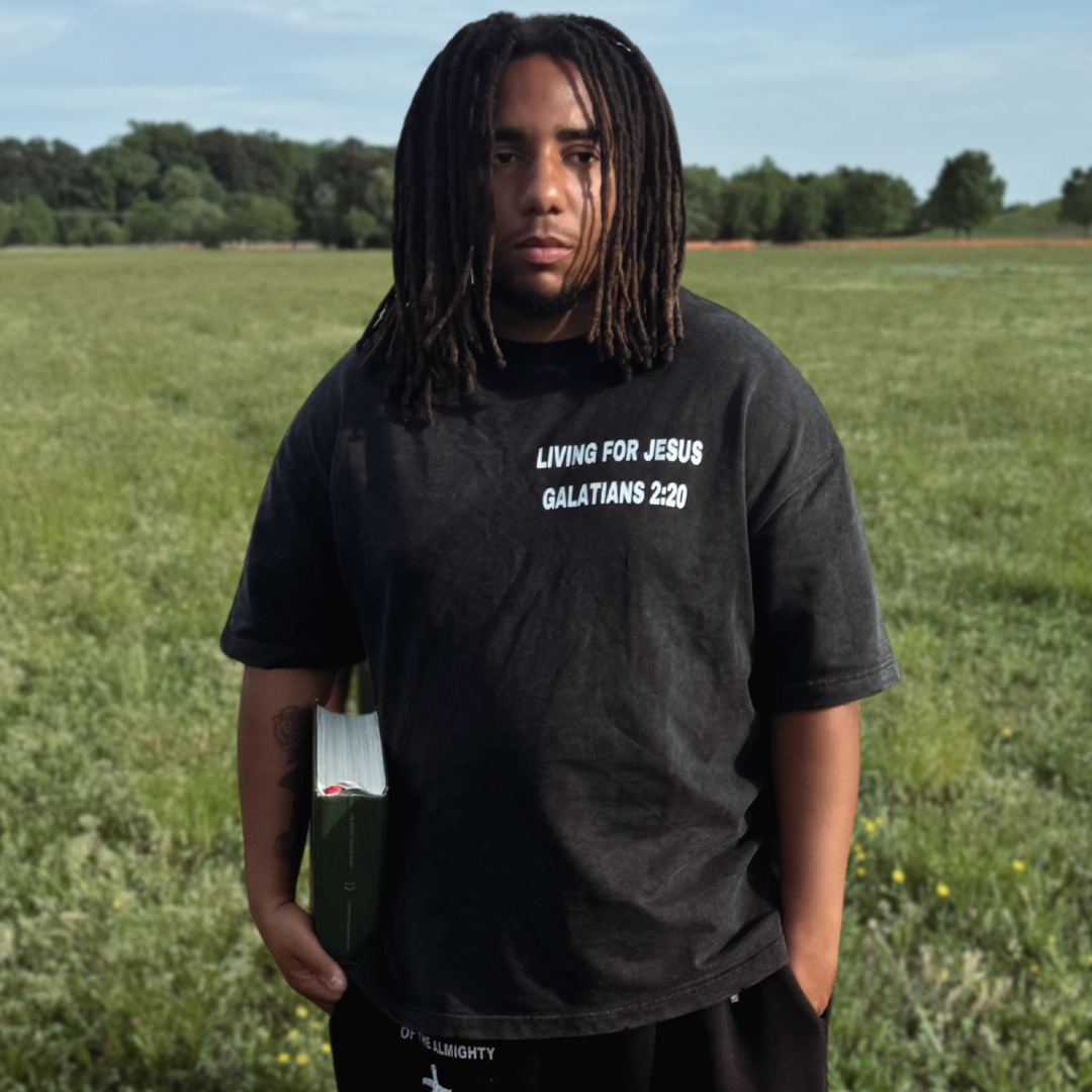 "Living For Jesus" Oversized T Shirt (Black)